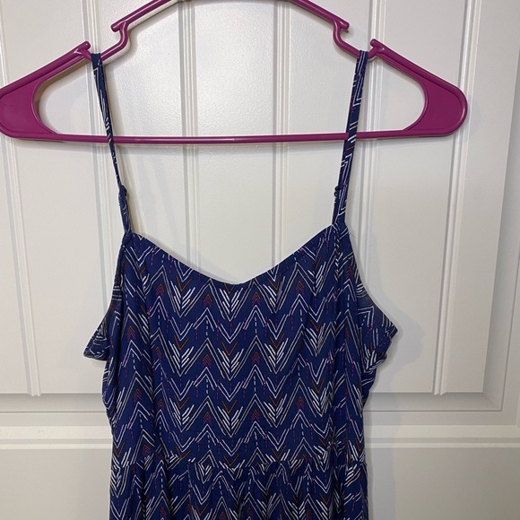 H&M Blue Chevron Print Drop Waist Dress - Picture 7 of 8